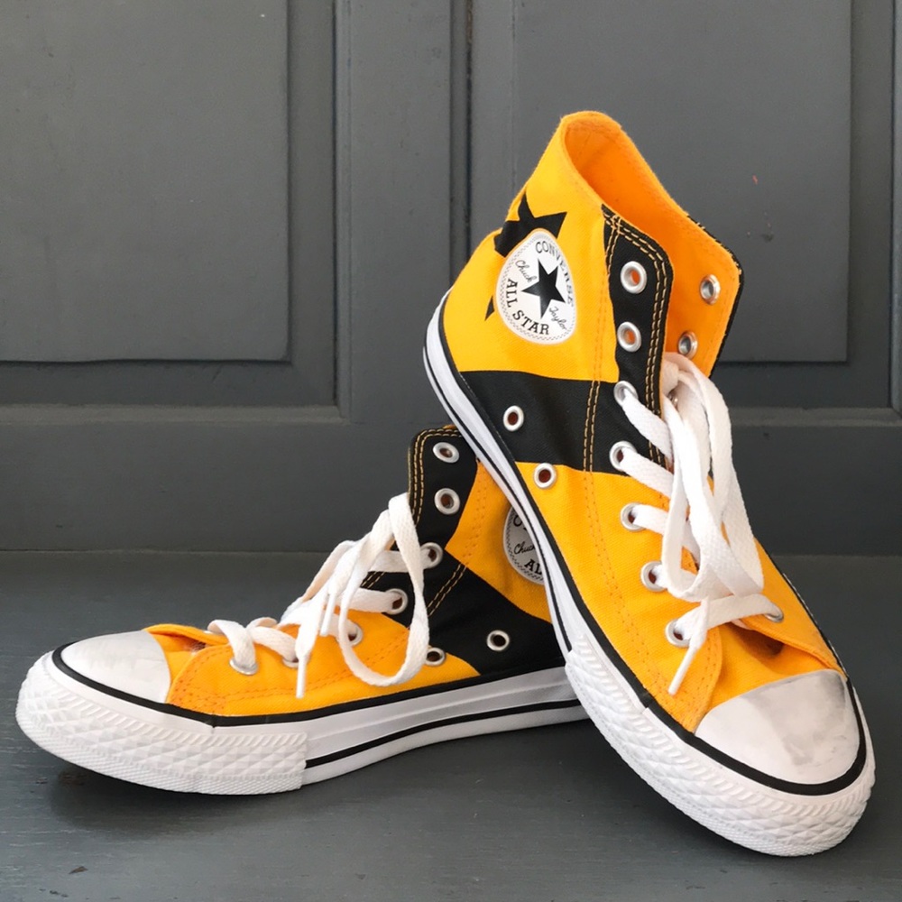 Converse Hightops